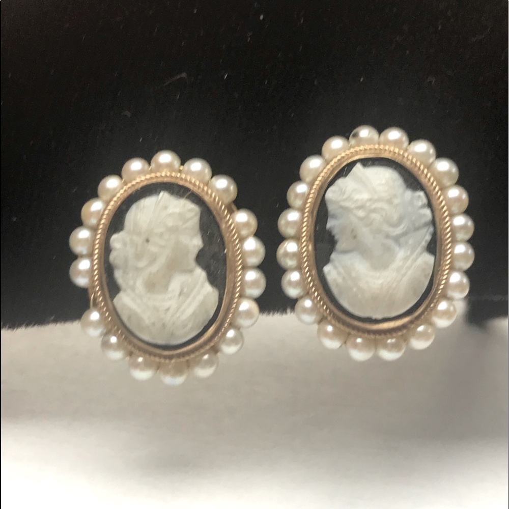 Cameo, Pearl, Gold and Onyx Earrings